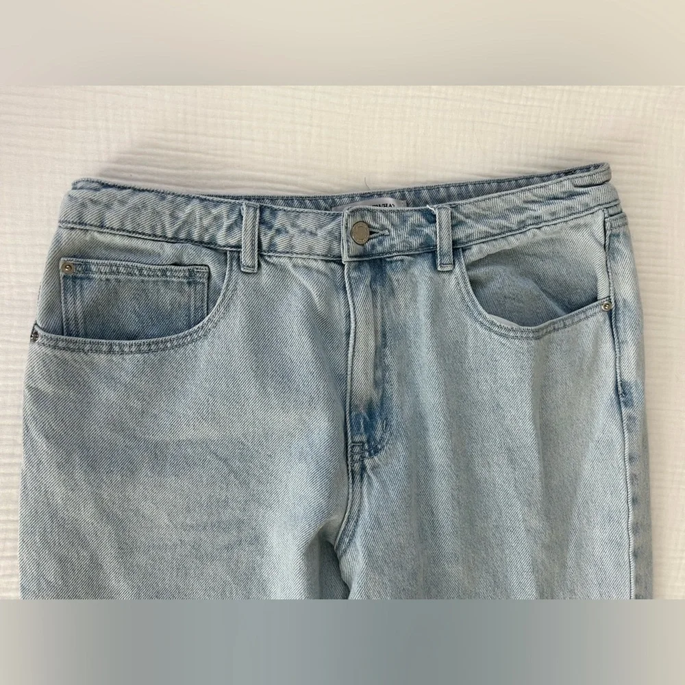WeWoreWhat We Wore What Wide Leg Denim Jeans
Light Wash
Size 31 - Picture 2 of 9